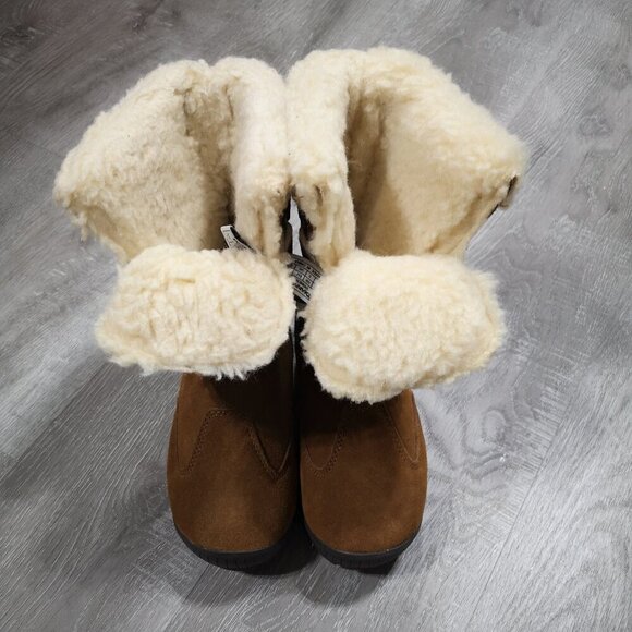 BearPaw Ladies Size 5 Tan Ophelia Sheepskin & Wool Blend Lined Winter Boots - Picture 9 of 10